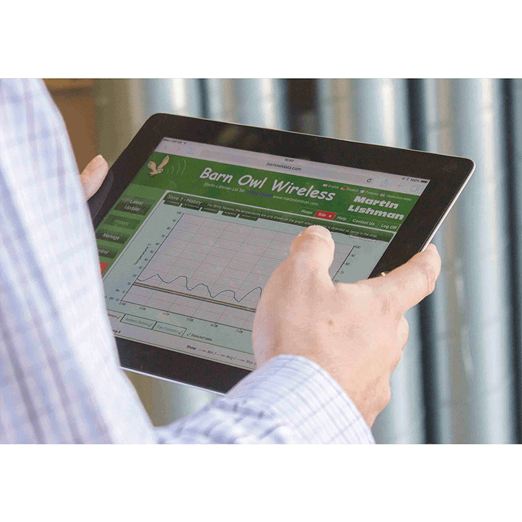 Martin Lishman Barn owl Wireless automatic crop monitoring and control system being accessed on an iPad. Wireless grain monitoring from anywhere in the world.