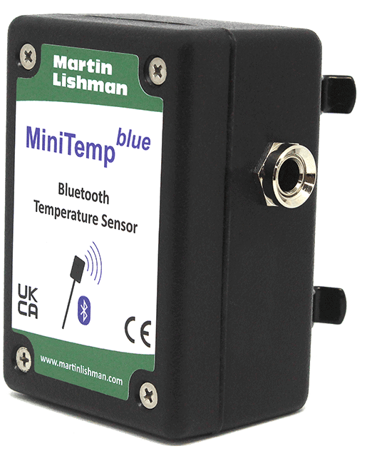 MiniTemp Blue measures crop temperatures